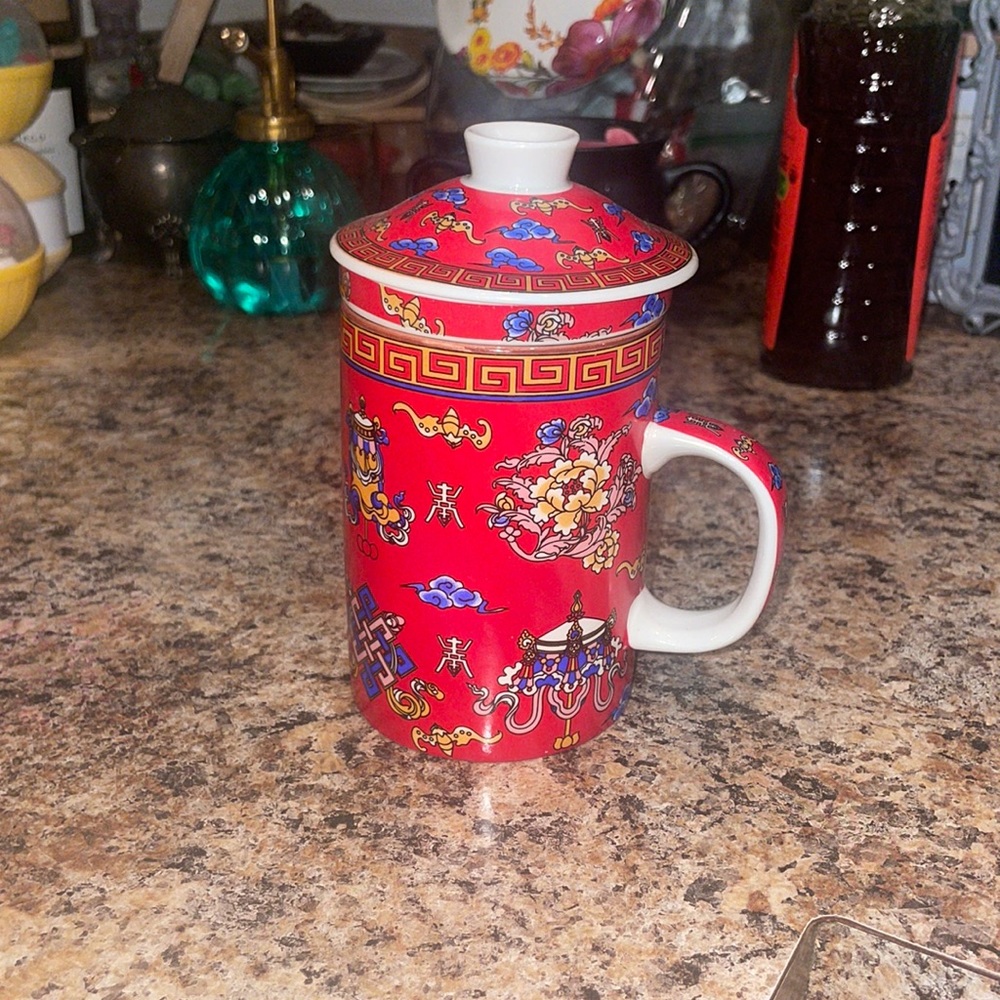 Vintage ceramic loose tea strainer/ infuser, cup and lid
